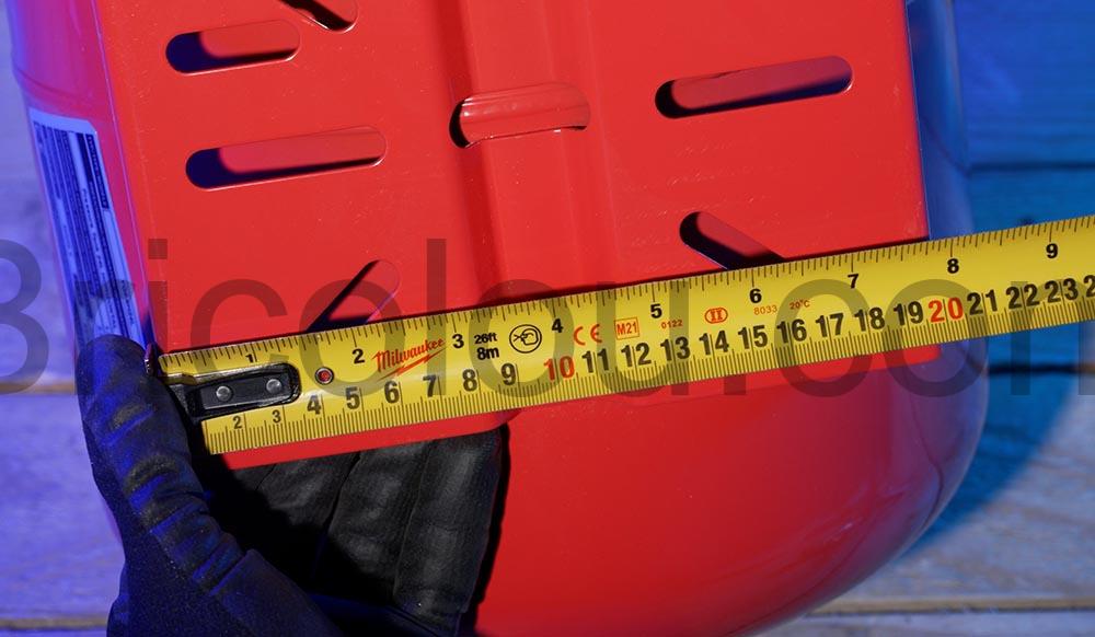 WilTec 24 Litres vase ballon dexpansion pour pompe dimension WilTec 24 Litres vase ballon d'expansion pour pompe dimension