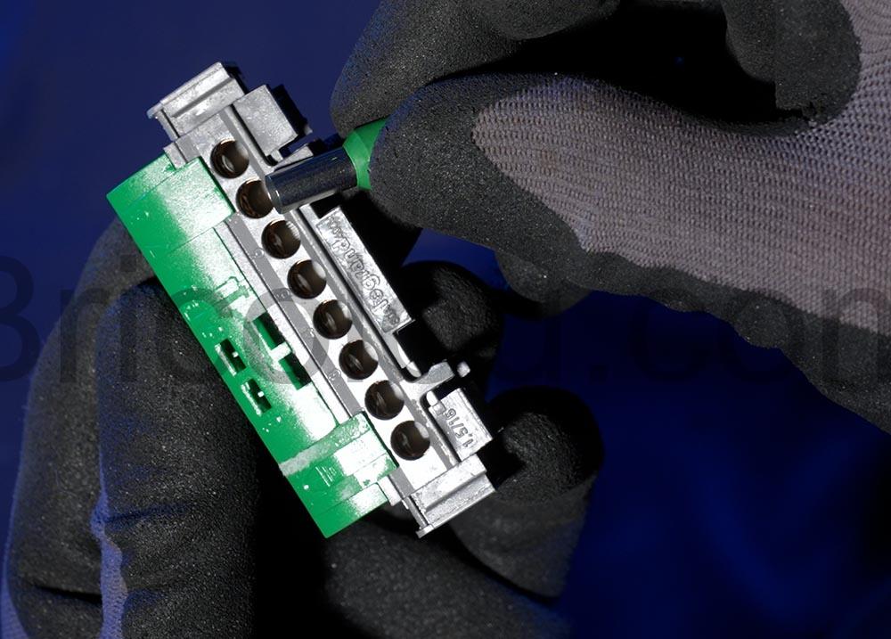 Legrand bornier terre cosse DIN 004832 16mm² rail DIN sertir Legrand bornier terre cosse DIN 004832 16mm² rail DIN sertir