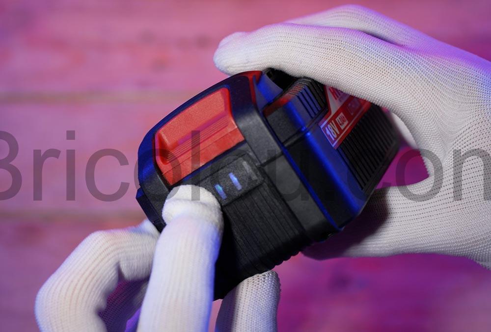 Batterie HYCHIKA 4000mAh 18V lithium LED Batterie HYCHIKA 4000mAh 18V lithium LED