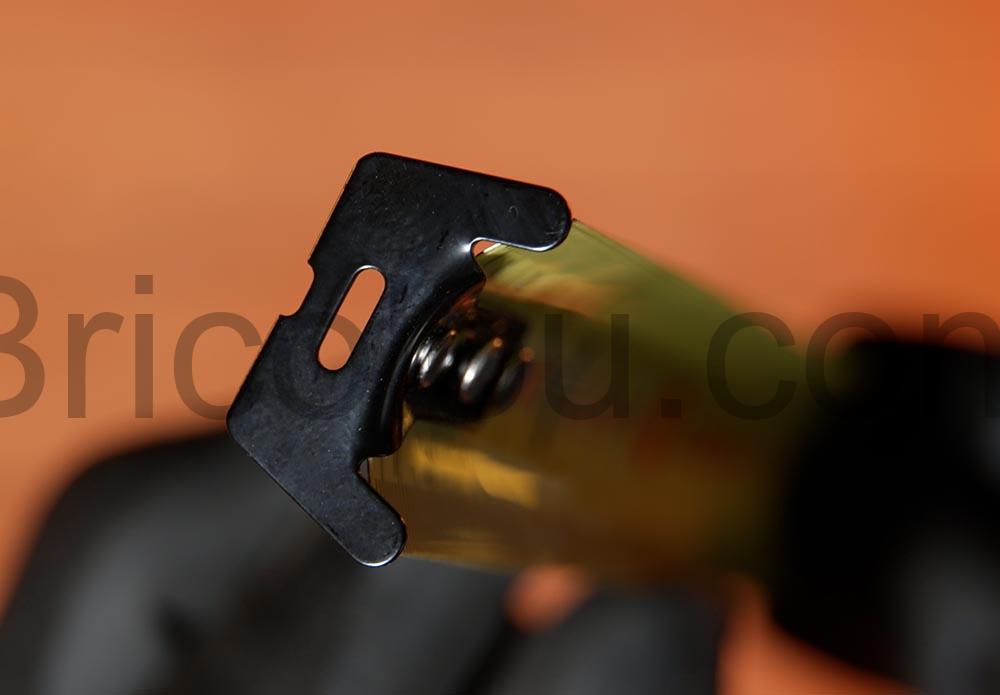 DEWALT metre chantier Tough Tape 8m DWHT36928 0 tete DEWALT metre chantier Tough Tape 8m DWHT36928-0 tête