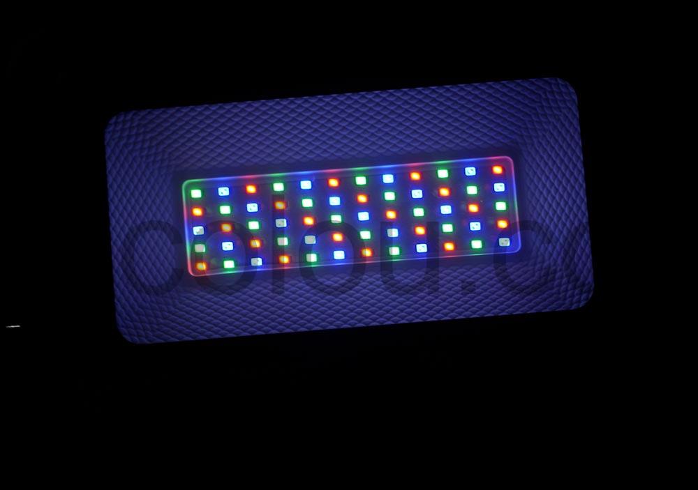 MEEKBOS Projecteur LED RGB 50W Couleur Exterieur IP66 Etanche disposition MEEKBOS Projecteur LED RGB 50W Couleur Extérieur IP66 Étanche disposition