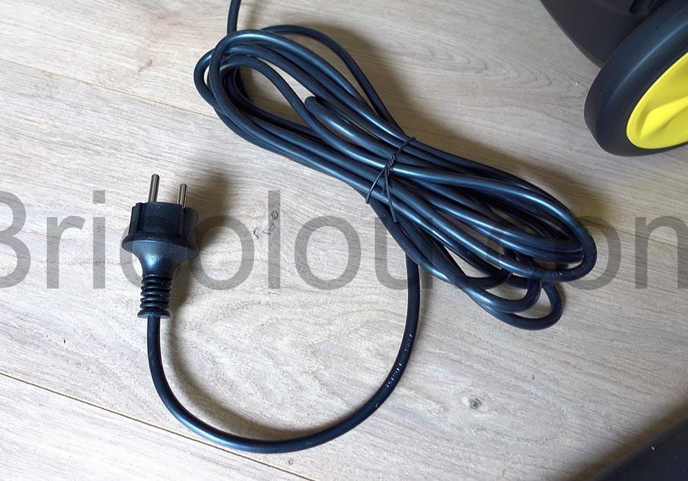 Nettoyeur pression vapeur 5 bars SOKTNEU 2500W cordon Nettoyeur pression vapeur 5 bars SOKTNEU 2500W cordon