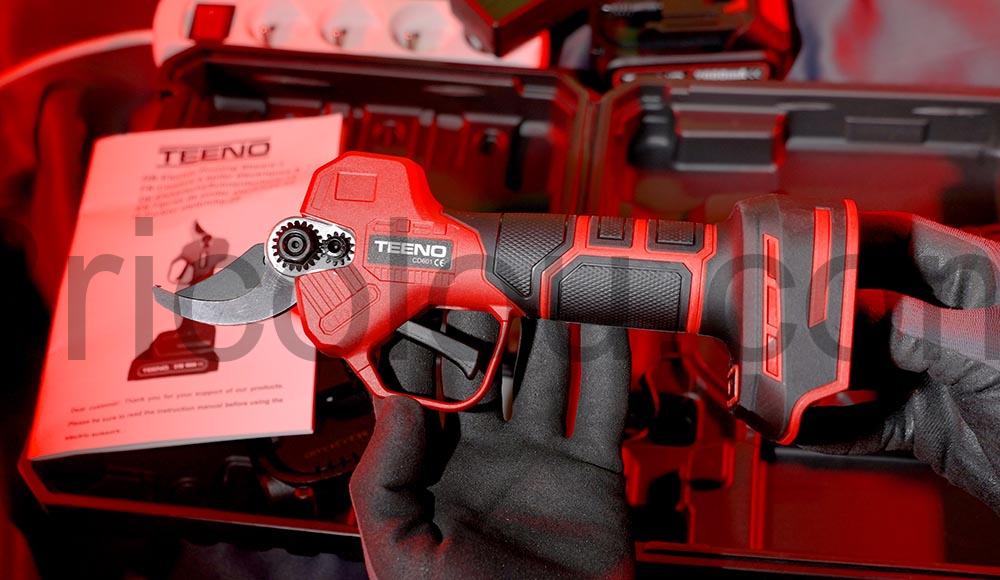 TEENO Secateur Electrique Sans Fil CD601 TEENO Sécateur Électrique Sans Fil CD601