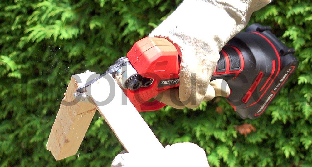 TEENO Secateur Electrique Sans Fil CD601 coupe TEENO Sécateur Électrique Sans Fil CD601 coupe