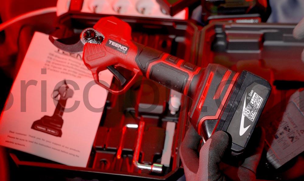 TEENO Secateur Electrique Sans Fil CD601 makita TEENO Sécateur Électrique Sans Fil CD601 makita