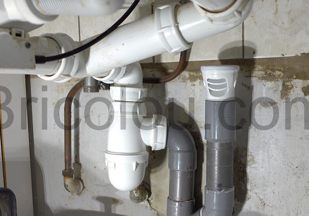 Aerateur membrane Clapet equilibreur pression CEP3240 Nicoll pvc tuyeau Aérateur membrane Clapet équilibreur pression CEP3240 Nicoll pvc tuyeau