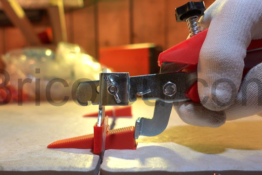 ENCOUN Kit Nivelement Carrelage cale alignement sol. outil ENCOUN Kit Nivelement Carrelage câle alignement sol. outil