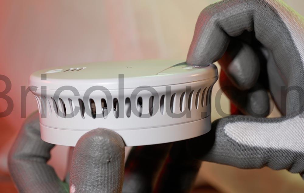 Abus Detecteur de fumee RWM90 Batterie remplacable DIN EN14604 bouton Abus Détecteur de fumée RWM90 Batterie remplaçable DIN EN14604 bouton