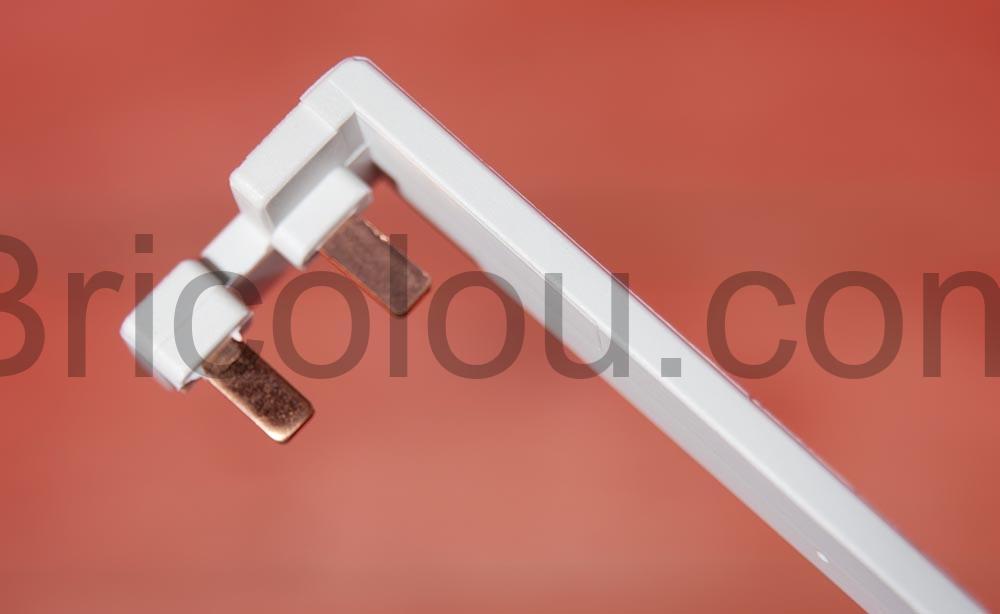 Eaton RVF BB V 161PN Barrette de pontage disjoncteur tableau electrique verticale 80 A cosse Eaton RVF- BB-V-161P+N Barrette de pontage disjoncteur tableau électrique verticale 80 A cosse