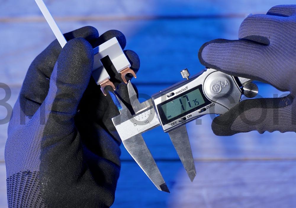 Eaton RVF BB V 161PN Barrette de pontage disjoncteur tableau electrique verticale 80 A espacement Eaton RVF- BB-V-161P+N Barrette de pontage disjoncteur tableau électrique verticale 80 A éspacement