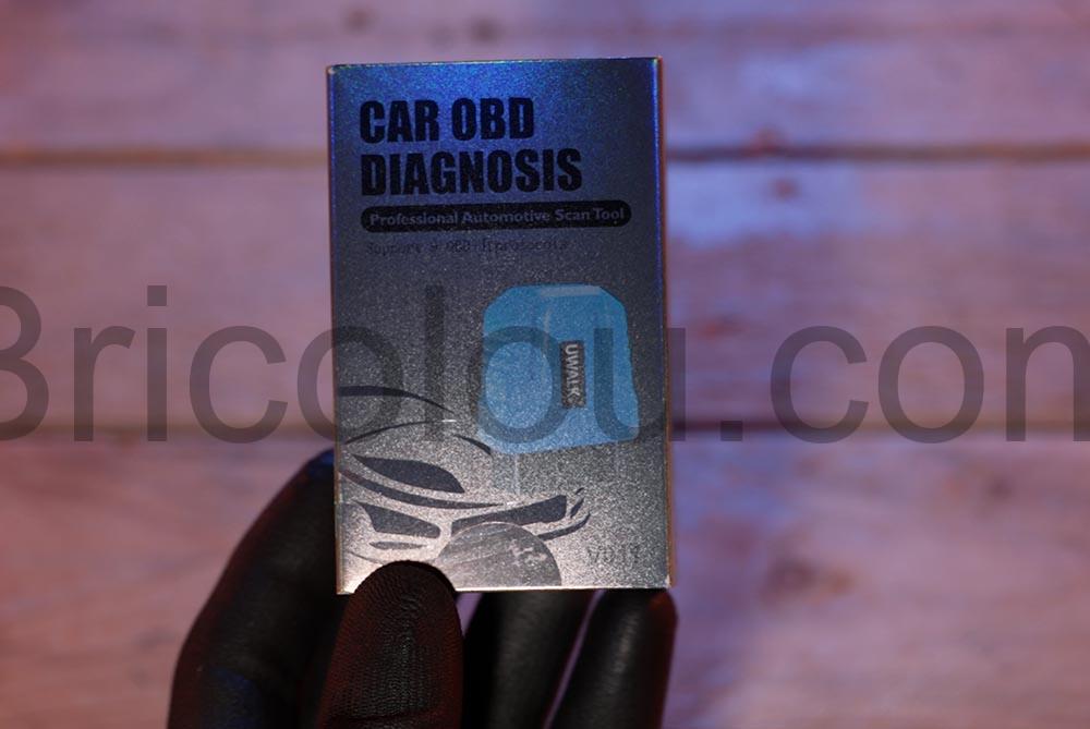 Dongle OBD2 Auto Diagnostic Scanner Bluetooth Moniteur de Performance du Vehicule UWALK boite Dongle OBD2 Auto Diagnostic Scanner Bluetooth Moniteur de Performance du Véhicule UWALK boite