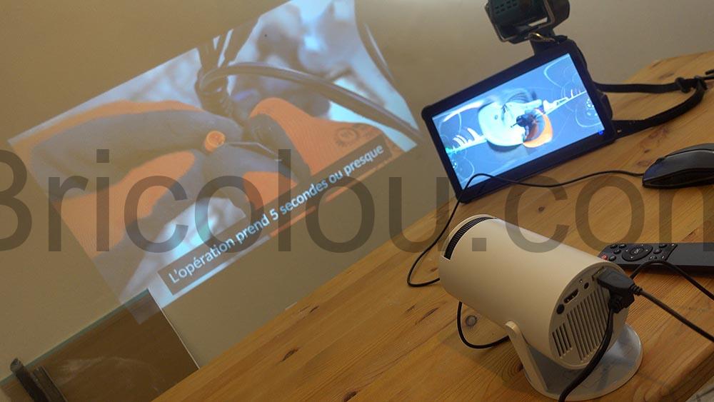 Mini Projecteur Portable 1080P Full HD Android WiFi Bluetooth LULUGTI mur plafond comparaison Mini Projecteur Portable 1080P Full HD Android WiFi Bluetooth LULUGTI mur plafond comparaison