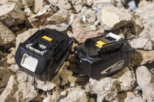 LongFit Batterie compatible Makita 18 21V 5Ah double