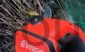 OUTIGO Secateur Electrique Sans fil YL 42 KF2 arbre OUTIGO Sécateur Électrique Sans fil YL-42 KF2 arbre