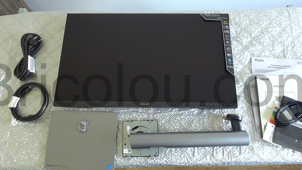 01 Le boite Asus Ecran 5K Asus ProArt Display PA27JCV element 01 Le boite Asus Ecran 5K Asus ProArt Display PA27JCV élément