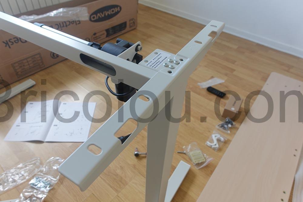 Bureau HOMAVO electrique table motorise hauteur metal Bureau HOMAVO électrique table motorisé hauteur métal