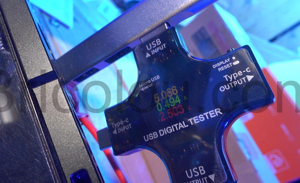 Cable HDMI sans Fil 1080P prise Transmetteur et Recepteur alimentee en USB consommation Câble HDMI sans Fil 1080P prise Transmetteur et Récepteur alimentée en USB consommation