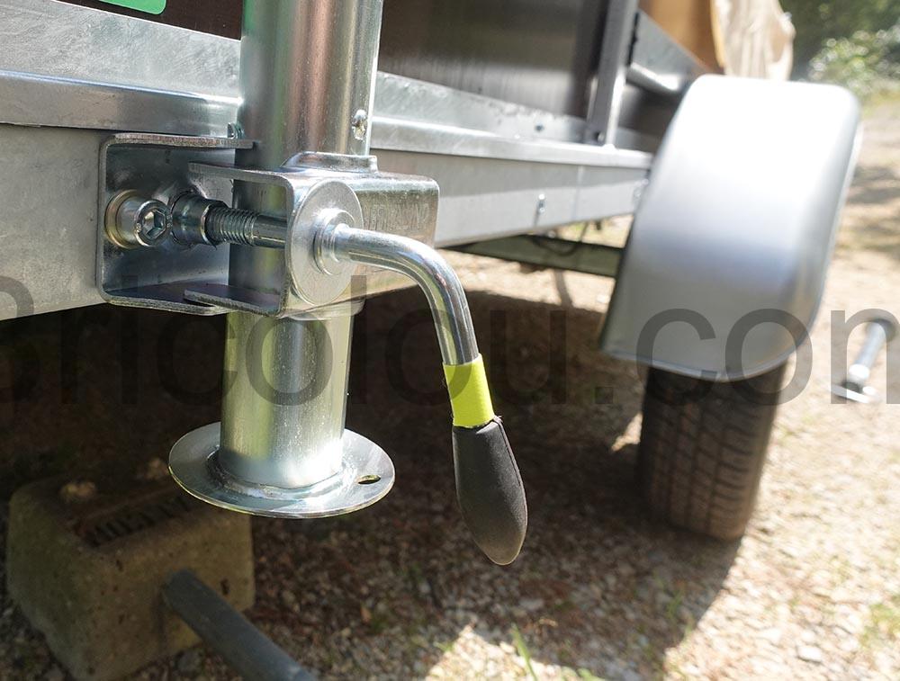 Chandelle Remorque Bequille de Support 60 cm Unitrailer depasse Chandelle Remorque Béquille de Support 60 cm Unitrailer dépasse