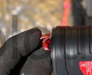 HYCHIKA Niveau Laser croix Vert Autonivelant PT0204B porte pile