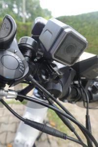 UYIKOO Mini Caméra d'action 4K WiFi Camera Moto Vélo Dashcam montage