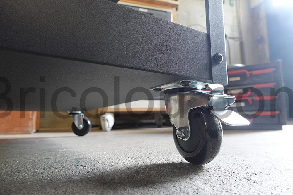 GYMAX Chariot dAtelier 3 Niveaux en Metal Charge 120Kg roulette GYMAX Chariot d'Atelier 3 Niveaux en Métal Charge 120Kg roulette