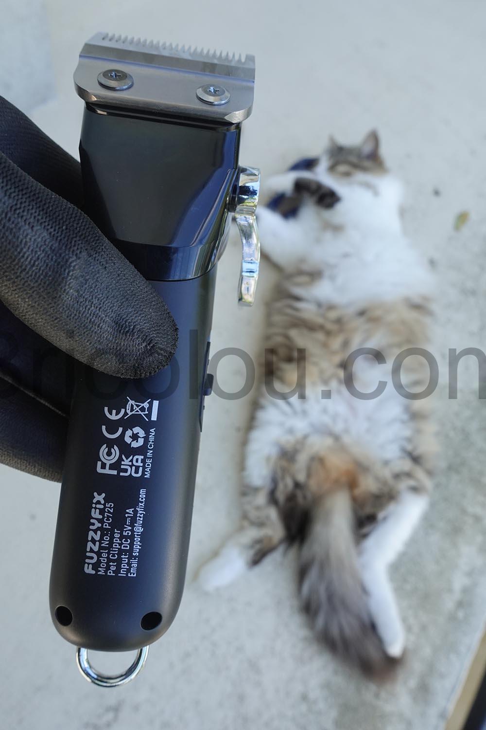 Kit 2 Tondeuses Chiens chat FuzzyFix dessous Kit 2 Tondeuses Chiens chat FuzzyFix dessous