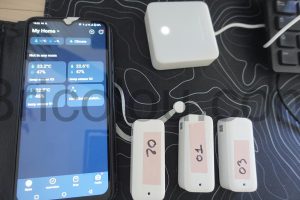Kit 3 Thermomètre-hygromètre IP 65 et Hub Mini Matter Wi-Fi SwitchBot app