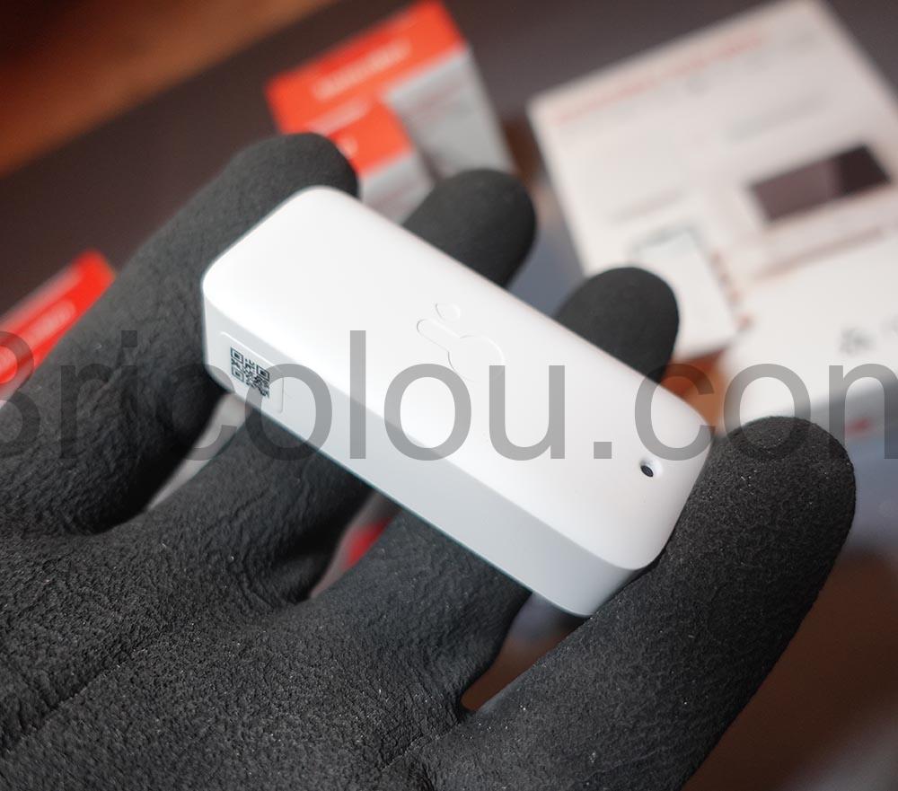 Kit 3 Thermometre hygrometre IP 65 et Hub Mini Matter Wi Fi SwitchBot capteur Kit 3 Thermomètre-hygromètre IP 65 et Hub Mini Matter Wi-Fi SwitchBot capteur