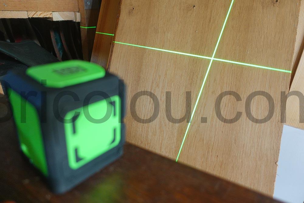 Niveau Laser vert Autonivelant Croise avec Trepied Autonivelant Croise Rechargeable Lytool bois Niveau Laser vert Autonivelant Croisé avec Trépied Autonivelant Croisé Rechargeable Lytool bois
