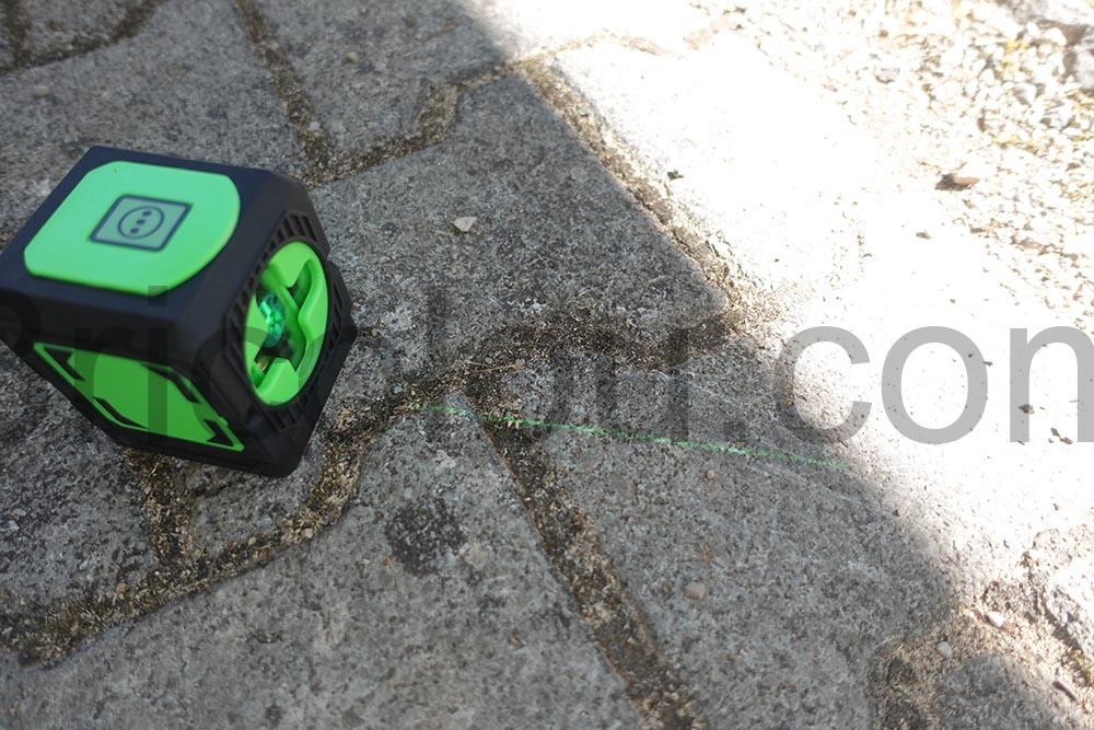 Niveau Laser vert Autonivelant Croise avec Trepied Autonivelant Croise Rechargeable Lytool soleil Niveau Laser vert Autonivelant Croisé avec Trépied Autonivelant Croisé Rechargeable Lytool soleil