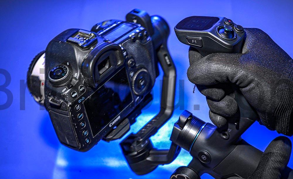 SCORP Mini 3 Pro Stabilisateur Gimbal camera et smartphone FeiyuTech.DSLR SCORP Mini-3-Pro Stabilisateur Gimbal caméra et smartphone FeiyuTech.DSLR