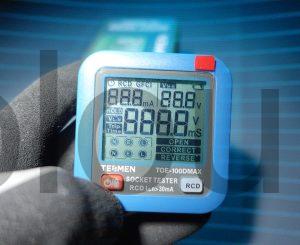 Testeur de prise électrique TOE-100DMAX TESMEN écran