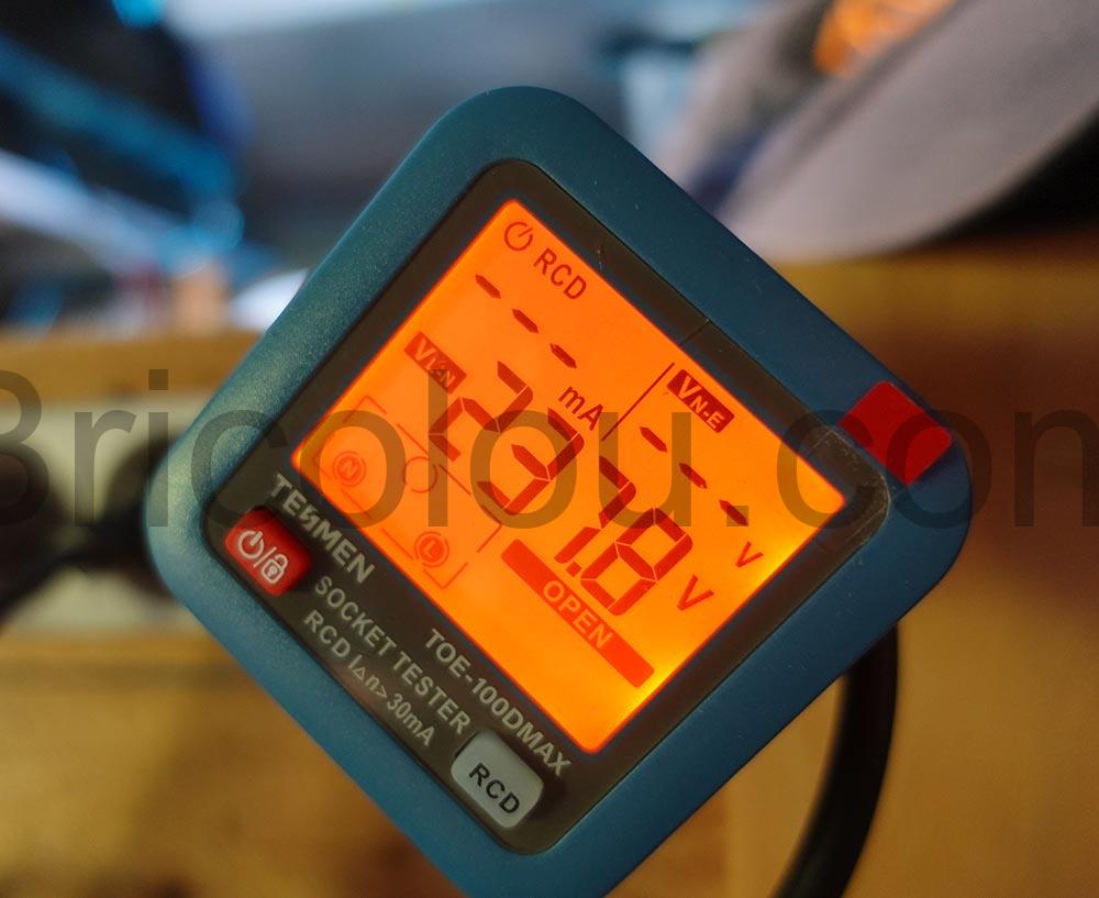 Testeur de prise electrique TOE 100DMAX TESMEN ereur Testeur de prise électrique TOE-100DMAX TESMEN éreur