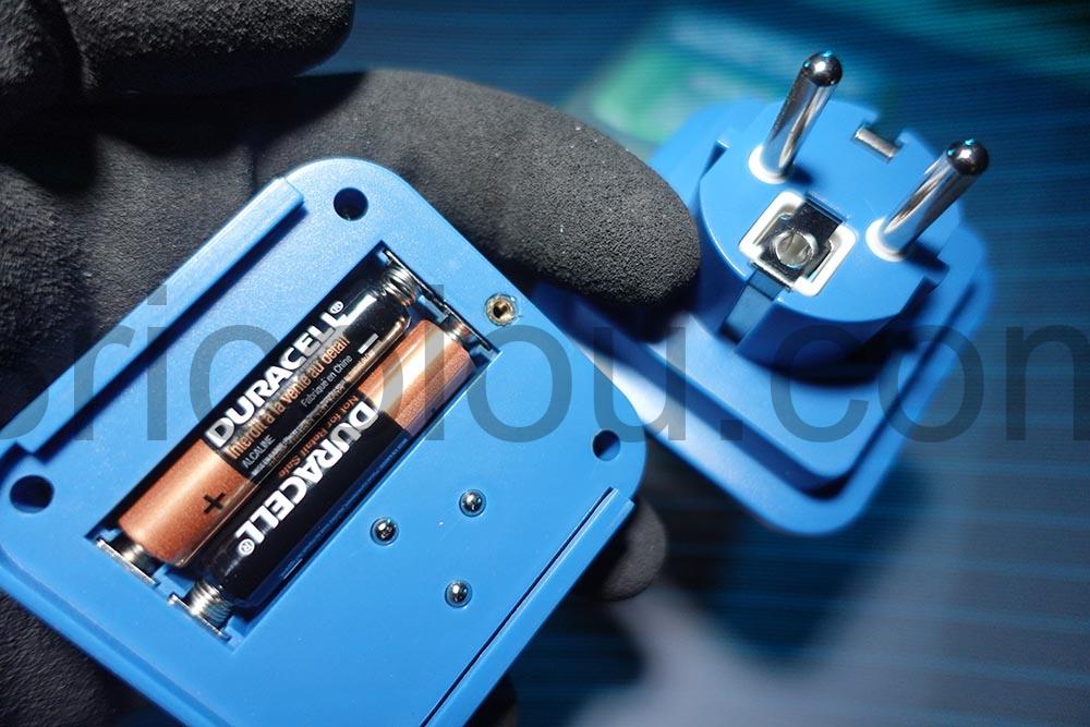 Testeur de prise electrique TOE 100DMAX TESMEN pile Testeur de prise électrique TOE-100DMAX TESMEN pile