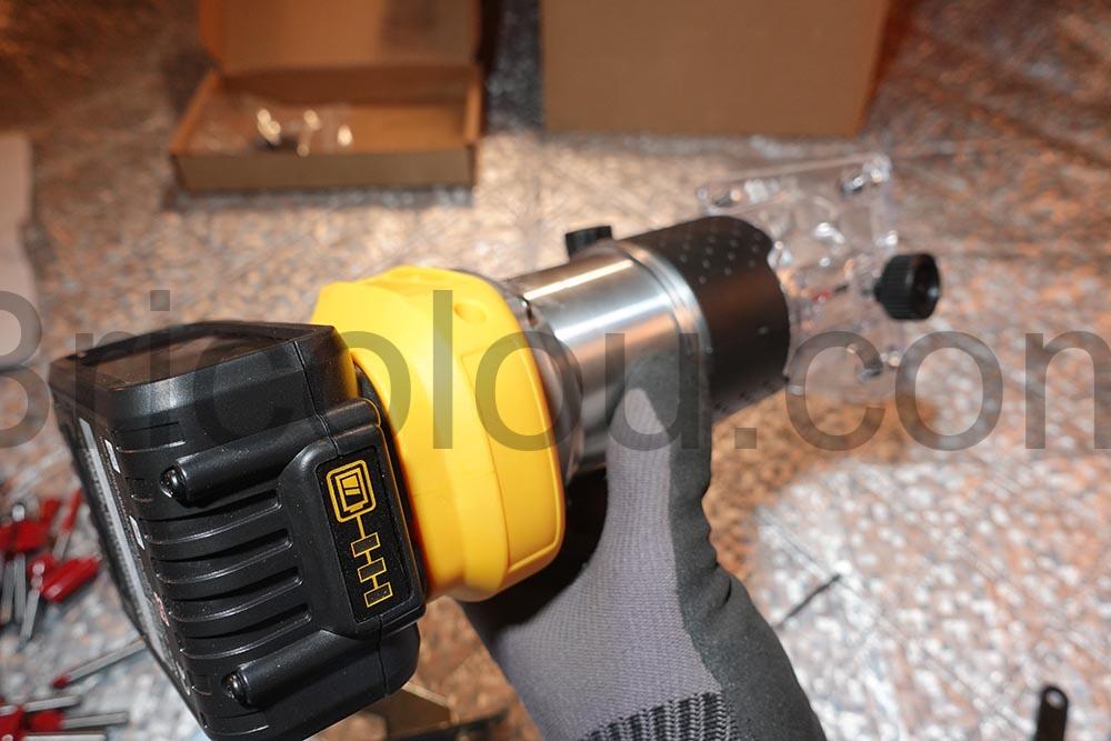 Defonceuse sans fil comp Dewalt batterie Défonceuse sans fil comp Dewalt batterie