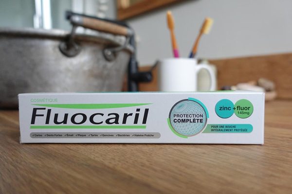 Dentifrice Anti-Caries Protection Complète 145mg Goût Menthe Fluocaril boite