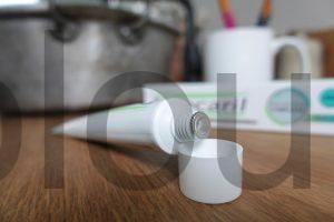 Dentifrice Anti-Caries Protection Complète 145mg Goût Menthe Fluocaril bouchon