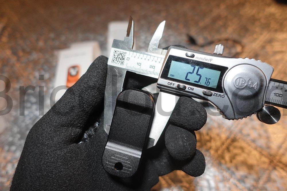 Micro Lampe de poche rechargeable a clip 500 lumens GOSCIEN largeur Micro Lampe de poche rechargeable à clip 500 lumens GOSCIEN largeur