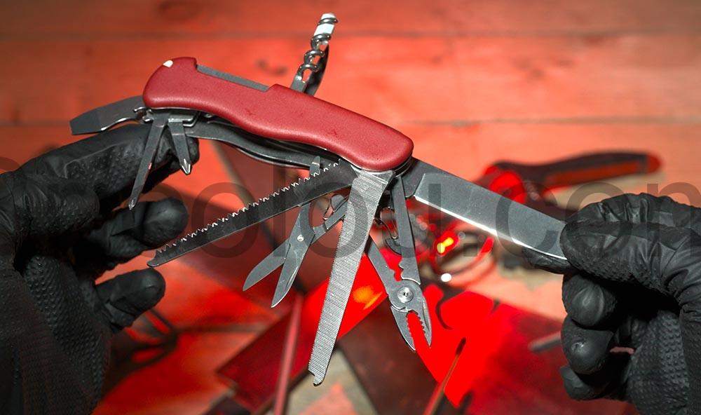 Victorinox Couteau Suisse Work Champ 21 Fonctions Rouge Victorinox Couteau Suisse Work Champ 21 Fonctions Rouge Victorinox.lame