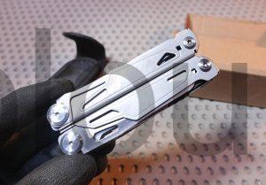 Pince outil Multifonction Inoxydable 17 en 1 pratique